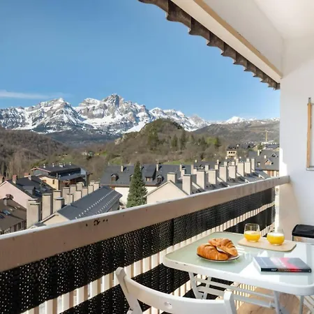 Relax En Pirineo L Vistas L Wifi L Balcon *