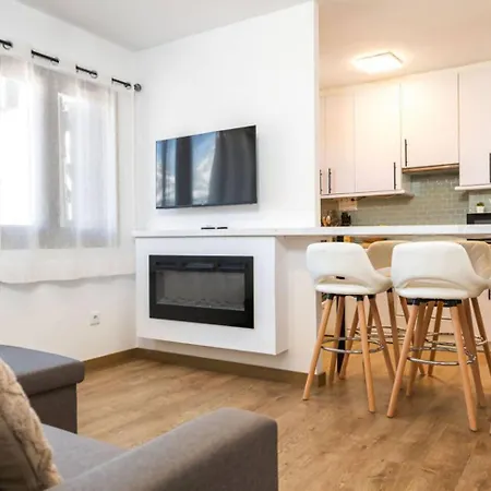 Apartman Relax En Pirineo L Vistas L Wifi L Balcon